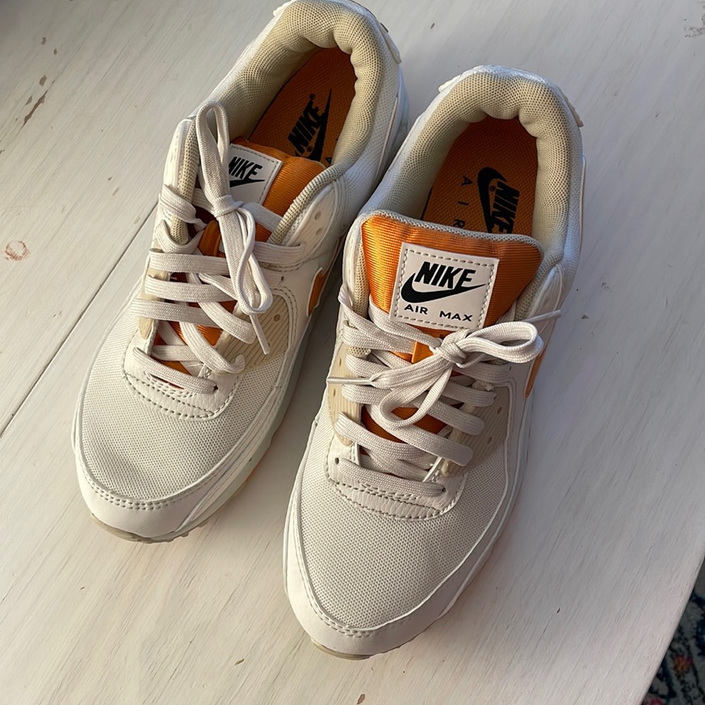 NEW NIKE AIR MAX 90 SE